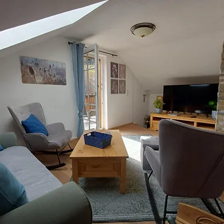 Casa vacanze S'haeusl Am Gilga-hof Inzing